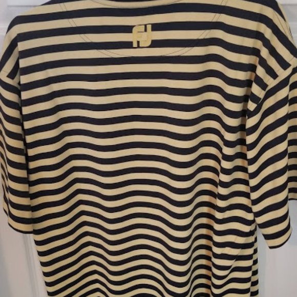 Men's FootJoy Polyester Polo - Picture 2 of 3